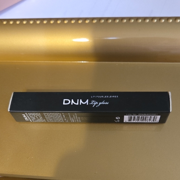 dnm Other - Lip Gloss - Elegant Black
